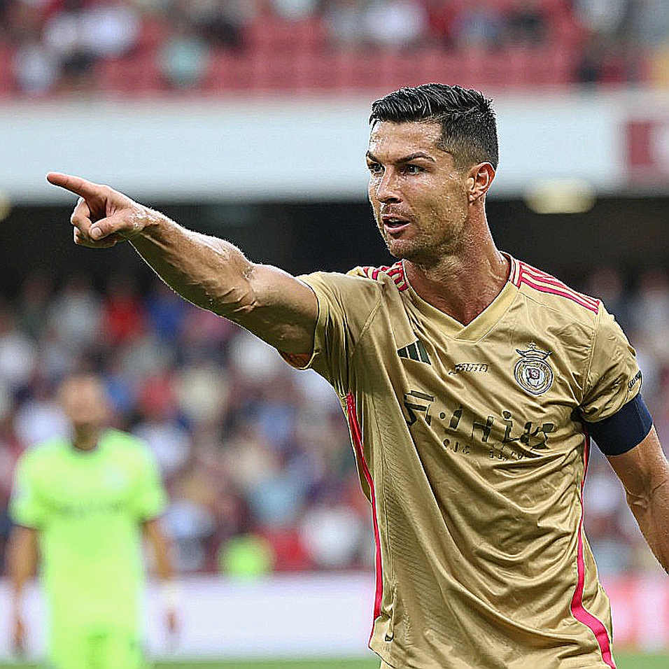 Esposito, Meazza và cột mốc 95 năm: điều bảng tỉ số ở Bologna không kể